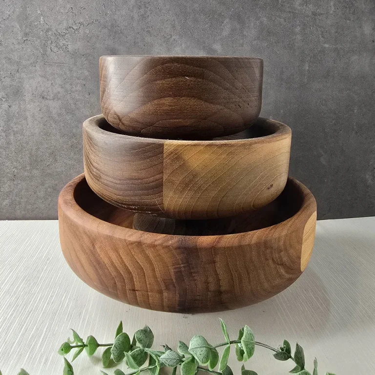 ست ظرف پذیرایی چوب گردو سه سایز، مناسب سرو آجیل، خشکبار و تنقلات با طراحی شیک و ساخته شده از چوب طبیعی