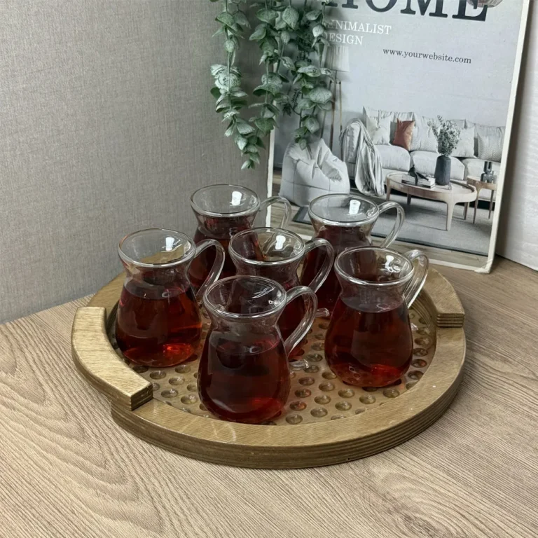 سینی چوبی مناسب سرو نوشیدنی، صبحانه و دسر با طراحی طبیعی و زیبا
