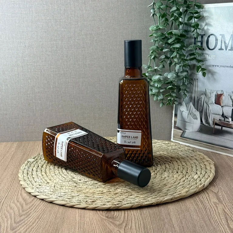 بطری شیشه‌ای شفاف و مقاوم، مناسب نگهداری و سرو انواع نوشیدنی و مایعات