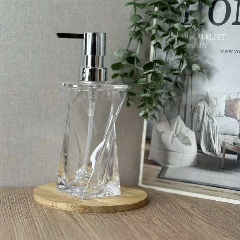 جا مایع اکرلیک شفاف و شیک مناسب نگهداری مایع شوینده